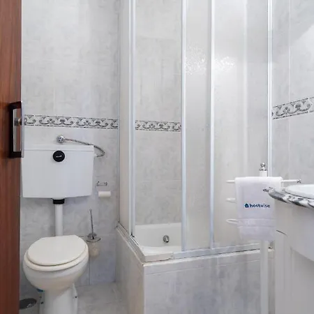 Host Wise - Spacious & Sunny Vintage At The Vila do Conde