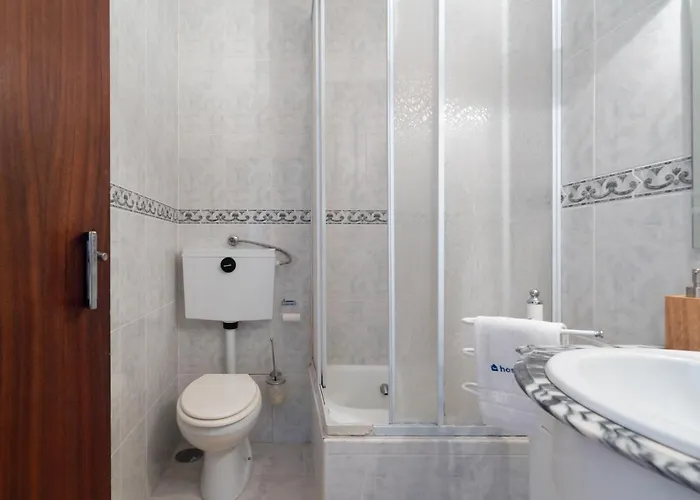 Host Wise - Spacious & Sunny Vintage At The Appartement Vila do Conde