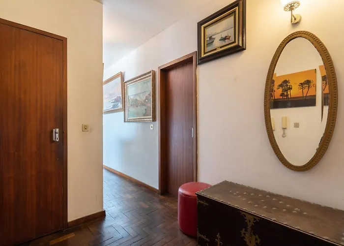 Appartement Host Wise - Spacious & Sunny Vintage At The *